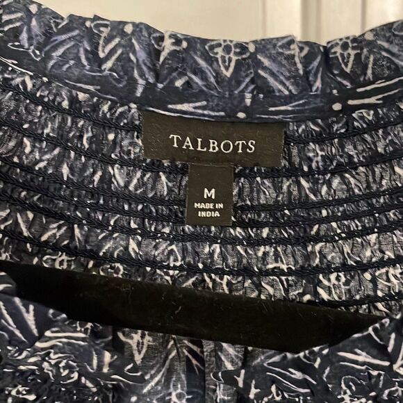 Talbots cotton blue printed smocked neck blouse medium - Picture 5 of 10